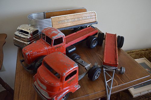 Property photo 40 - Antiques, Jewelry, Coins, Collectibles and Much More! - Personal Property Auction